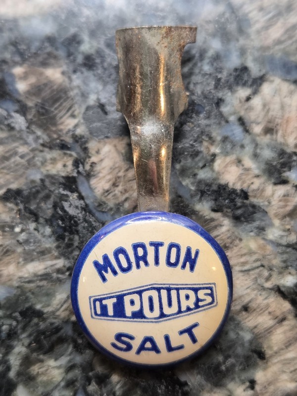 Vtg. Morton Salt Advertising Pencil Clip Topper Lou Fox Chicago Button It Pours