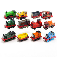 Thomas  Friends Take Along Diecast Lot 12 Engines  Cars - Learning Curve -Read