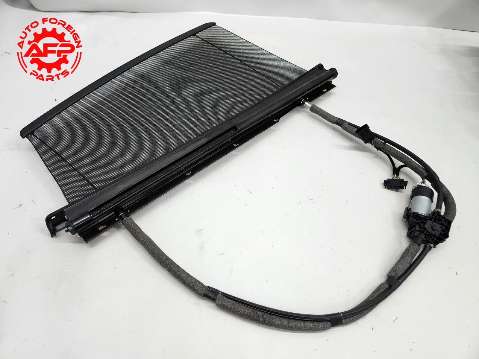⭐ 14-21 Maserati Quattroporte Rear Left Door Sun Privacy Shade Blind Curtain Oem