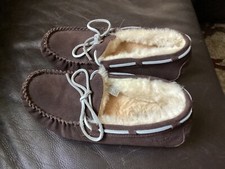 UGG 1107949 Dakota Slipper for Women - Brown Size 8 Never Worn