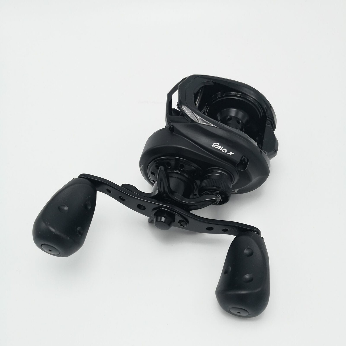 アブ　ABU★レボ4X　REVO4X-W-L　5.4:1 左バンドル アブ・ガルシア(Abu Garcia) REVO X-W-L(左ハンドル) ○廃番