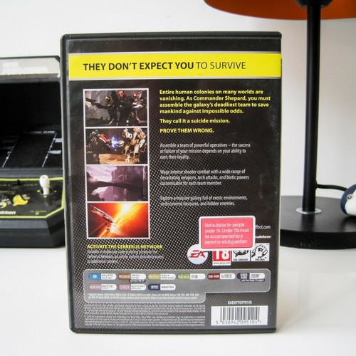 MASS EFFECT 2 - PC - Picture 2 of 3