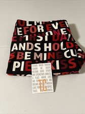 TC Tall And Curvy Lularoe Leggings Valentine  s Be Mine Kiss Words NWOT New