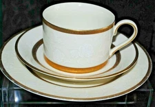 MIKASA FINE CHINA ANTIQUE LACE L5531 JAPAN LOT TEACUP SAUCER DESSERT SALAD PLATE