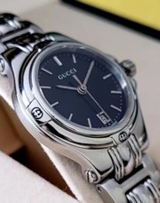 Gucci 9040L Ladys💃Authentic,Near Mint,Scratch Free Crystal,Absolutely Beautiful