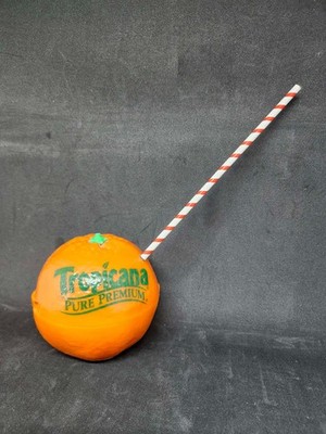 Tropicana Orange Shaped Novelty AM/FM Radio Battery Powered with Straw Detail