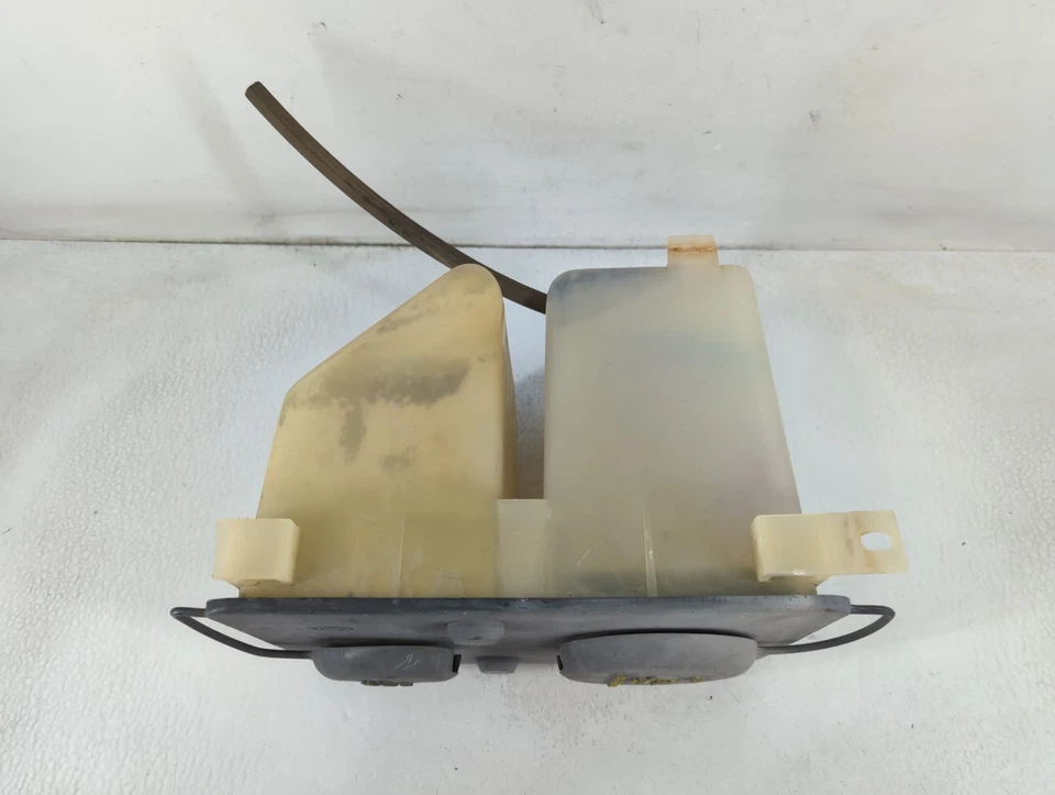 Ford F-150 1996 líquido de lavadora y radiador refrigerante depósito panel de cubierta K77Z4 Foto 4 de 4