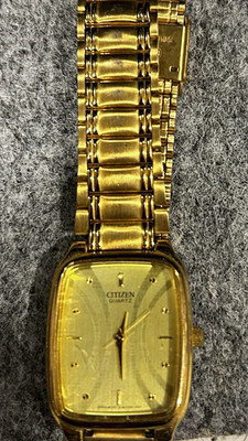 Citizen Quartz Women's Vintage Rectangle Gold Tone Analog Bracelet Wristwatch