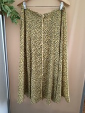  98 Max Studio Long Yellow Floral Women  s Skirt Size L