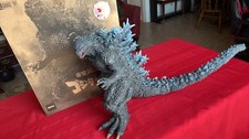 X-Plus Godzilla The Ride 30cm W/ Blue Dorsal Fins Non Light up 