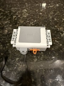 LEGO 8881 Power Functions Battery Box and LEGO 8883 Motor