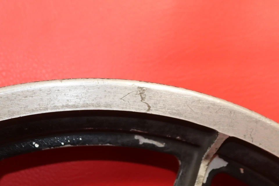 1987 HARLEY-DAVIDSON SPORTSTER 1100 XLH1100 9 SPOKE CAST FRONT WHEEL RIM STR8 - Imagem 4 de 4