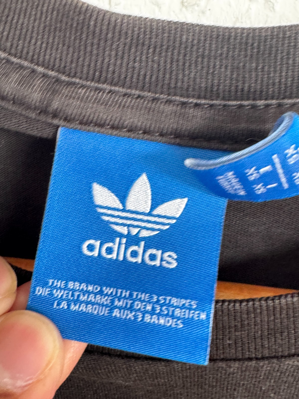 Adidas tshirt XS·Very good·adidas image 3
