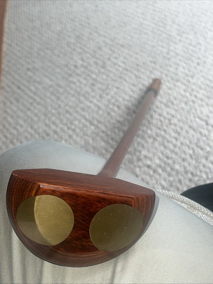 Putter Ejecutivo Diseño Golf EE. UU. Madera Latón Cabeza De Colección Foto 3 de 3