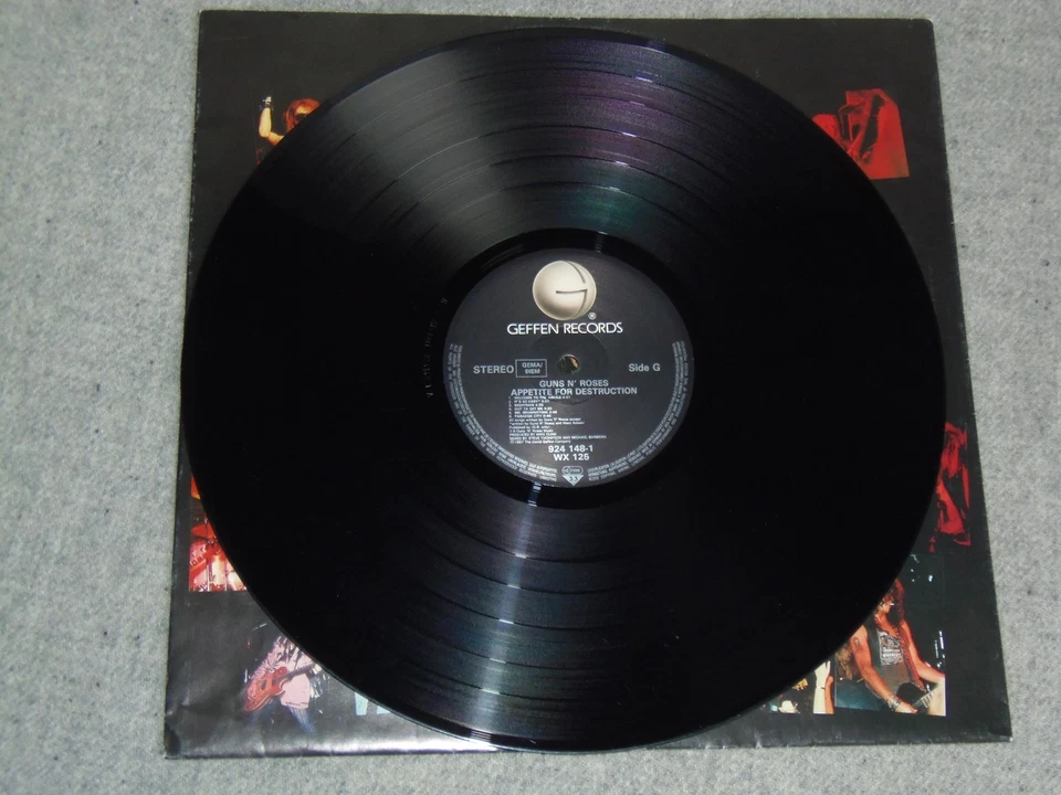 Guns N` Roses - Appetite for destruction - 12" Vinyl first press 1987 924 148-1 - Bild 2 von 4