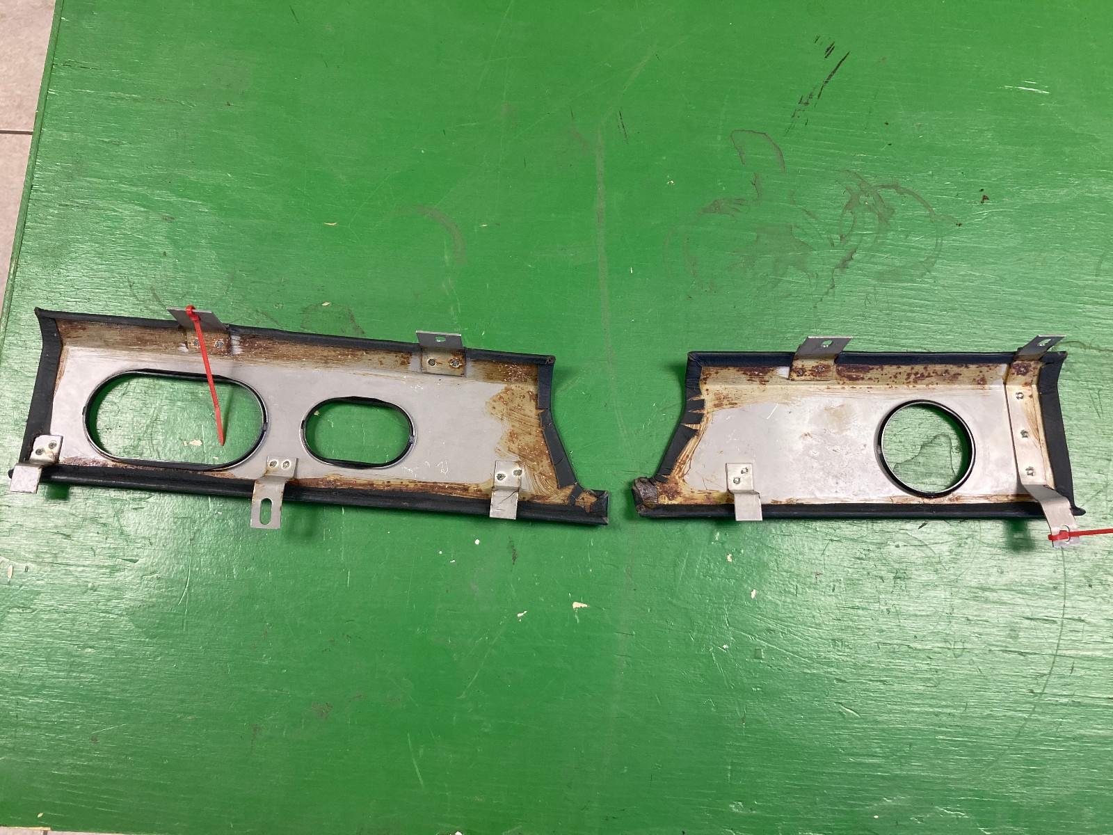 93 Bentley Brooklands TRIM DRIVERS SWITCH PANEL INBOARD LHD UB78049 UB78095