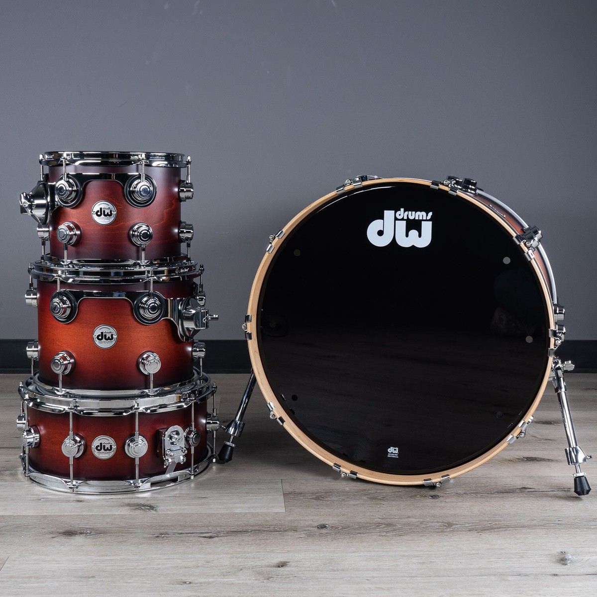 dw tobacco burst Design Series Frequent Flyer 4 Piece Drum Set Introduce this stand Buy Drum Workshop Drum Workshop