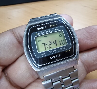 vintage casio 111qs-34 lcd quartz watch steel case japan rare from