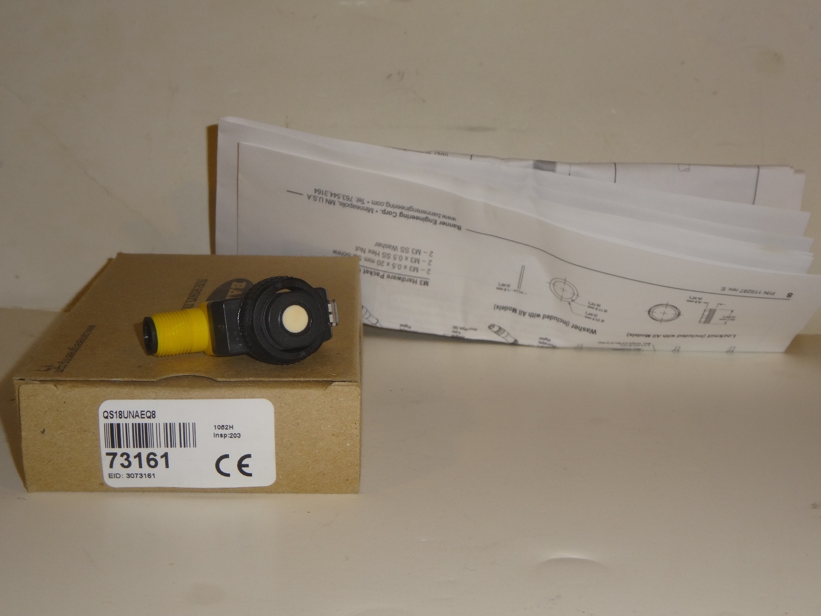 Banner Engineering Qs18unaeq8 73161 World Beam Ultrasonic Sensor