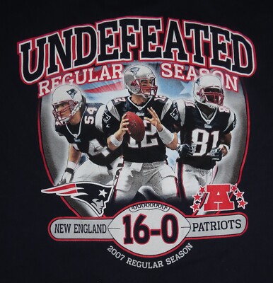 TOM BRADY Undefeated Regular Season NEW ENGLAND PATRIOTS (2X