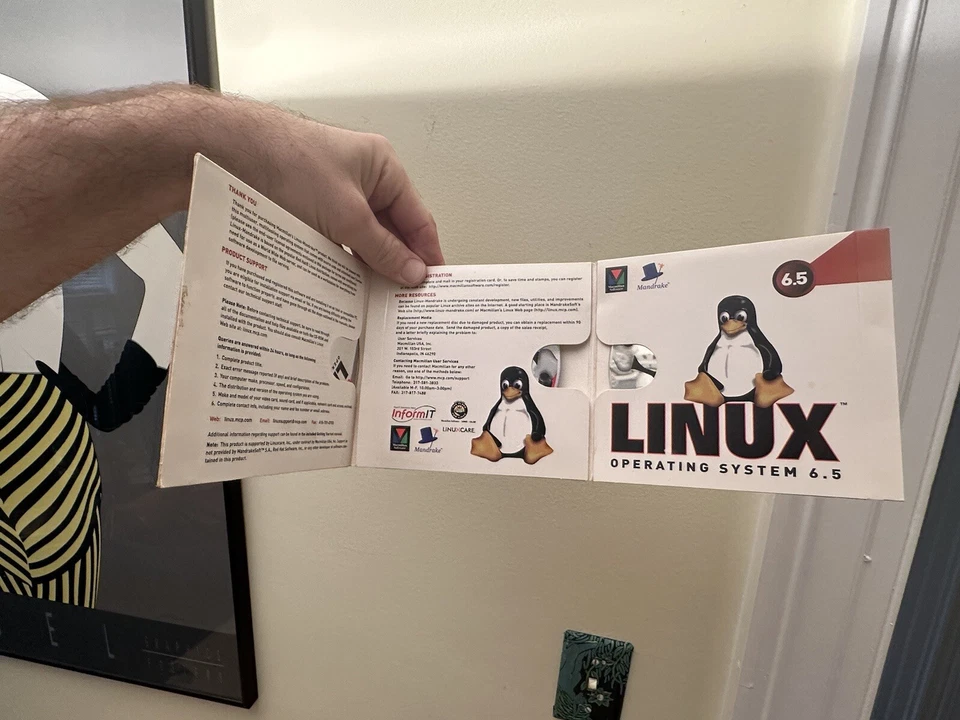 Linux Operating System 6.5 Red Hat source PartitionMagic BootMagic References - Image 3 of 4