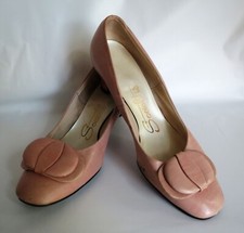 Vintage Socialites Pink Leather Pumps 7-1/2 AA 2.5" Heel Woman's 1960s