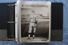 ORIGINAL MOVIE PHOTOS-RONALD REAGAN-ROY ROGERS -103 PAGES+ 22 COMIC BOOK - #79