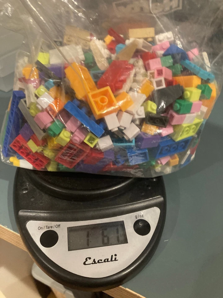 Lote de ladrillos para piezas a granel LEGO 1,6 libras Foto 2 de 3