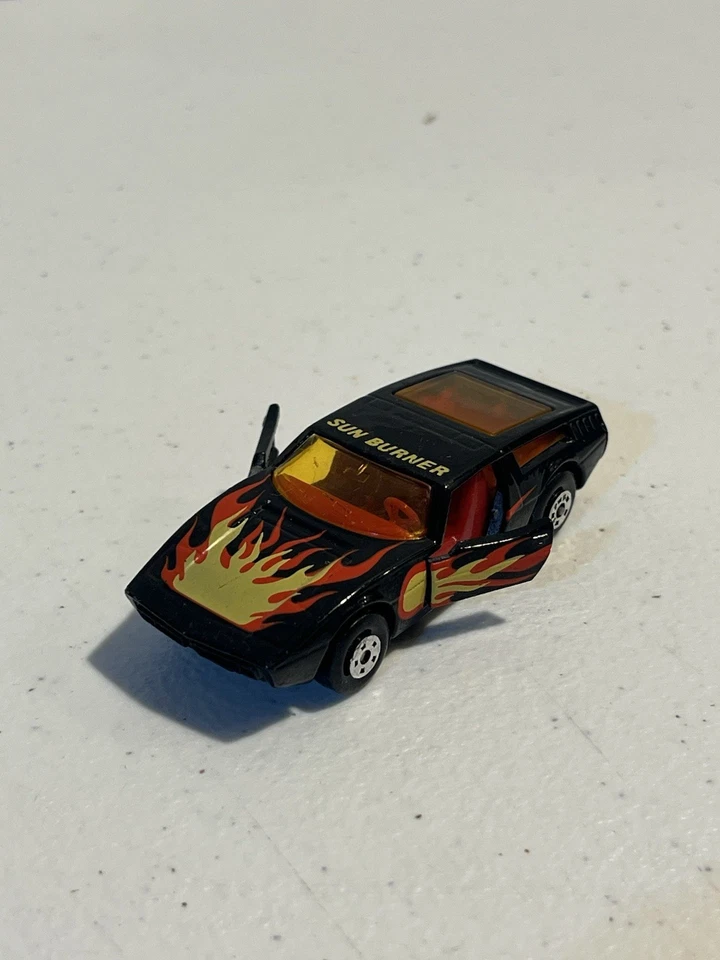 Matchbox Lesney Sun Burner Open Doors 1972 No37 - Image 4 of 4