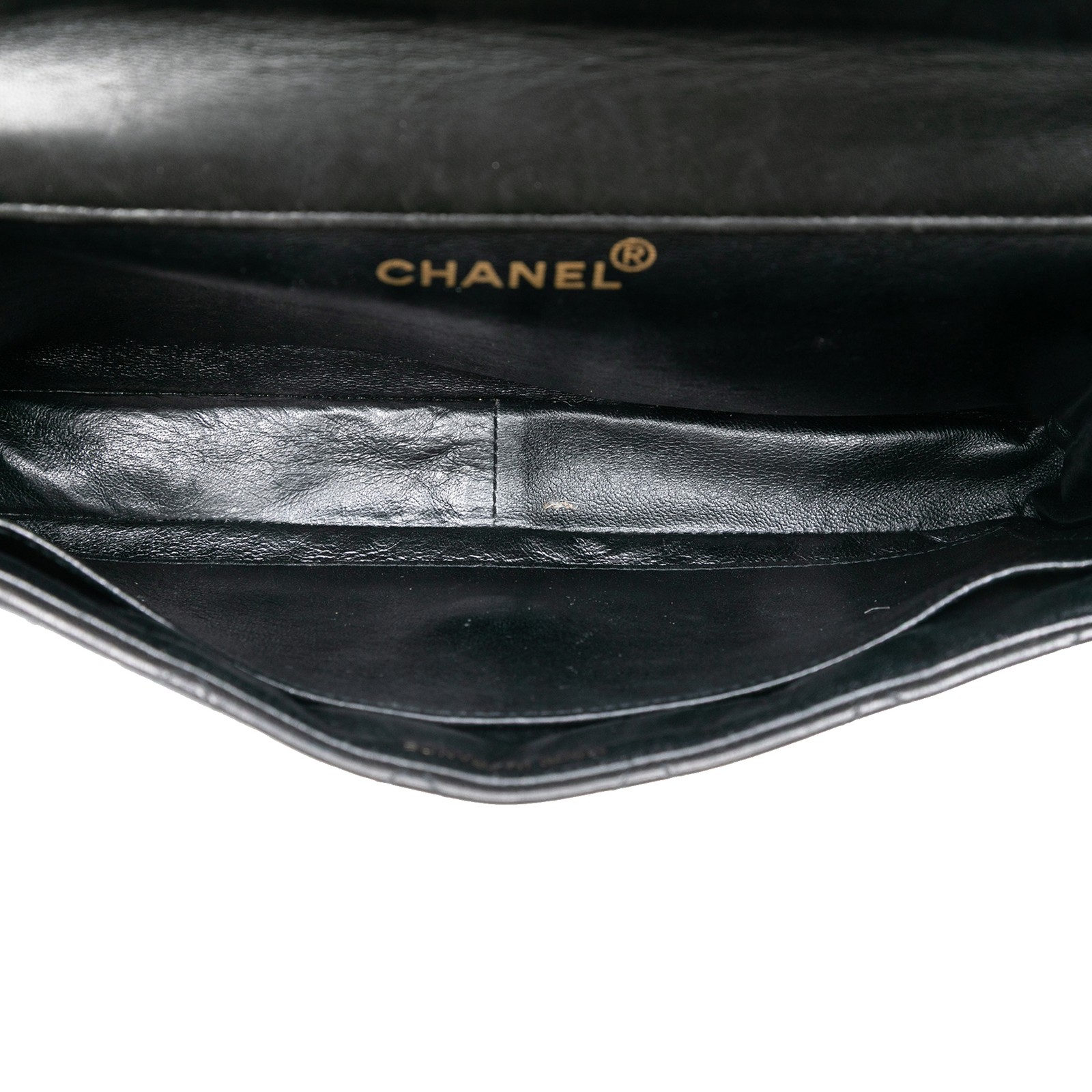 Authenticated Chanel Medium Quilted Lambskin Doub… - image 4