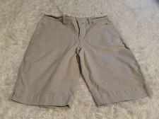 Gloria Vanderbilt All-Around Slimming Effect Khaki Bermuda Shorts Size 6