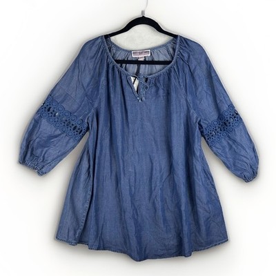 NWT By Design Crochet Sleeve Top Womens L Chambray Blue Boho Beachy