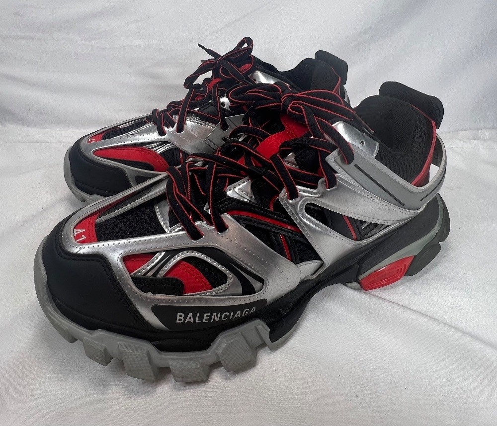 BALENCIAGA Track スニーカー ブラック/レッド サイズ44 BALENCIAGA Track スニーカー ブラック/レッド サイズ44