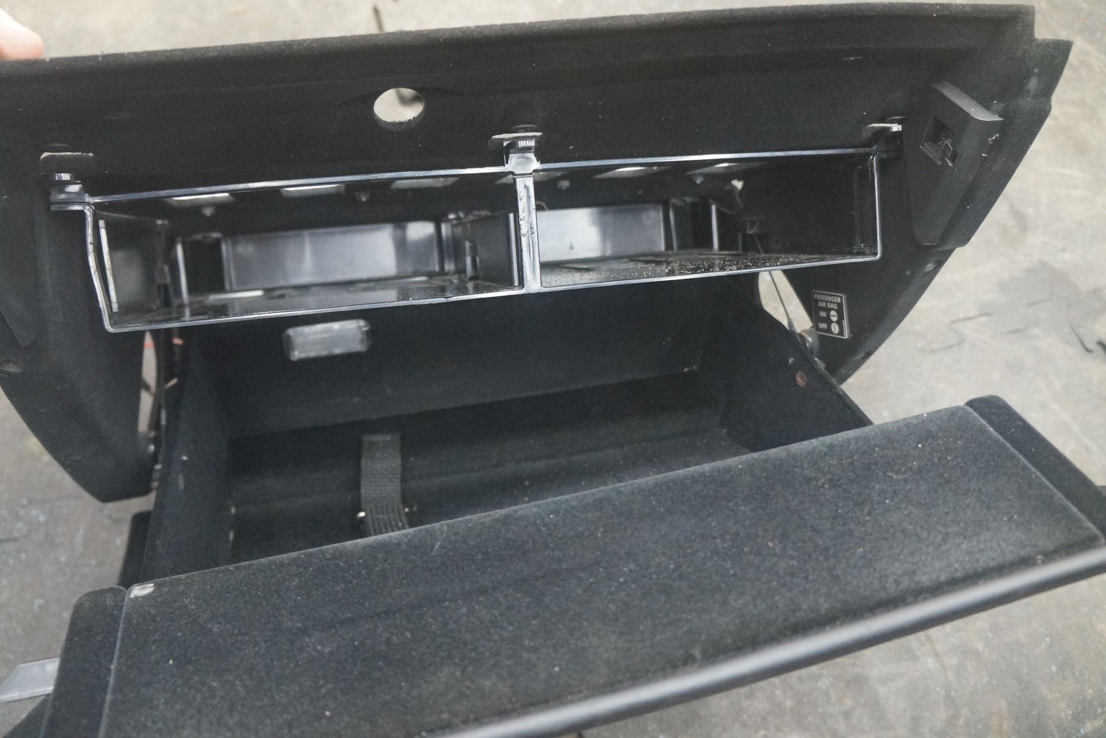 Glove Box Dash Compartment Black 3W1858527D OEM Bentley Continental Gt 2005