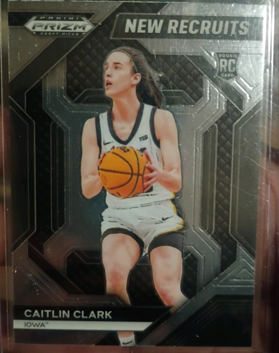 2024 Panini Prizm Draft Picks - New Recruits Caitlin Clark #14 Silver Prizm (RC)