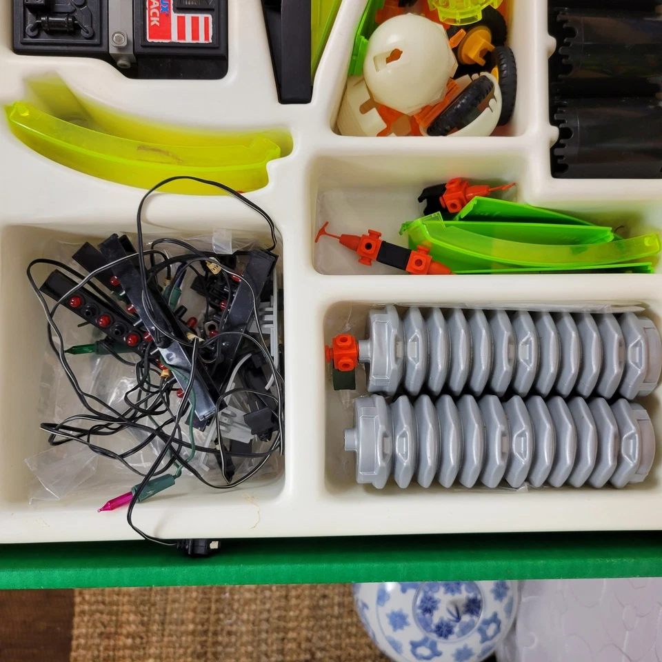 Fisher-Price Construx The Action Building System 6225 Laser Demon Alien Series Foto 3 de 4