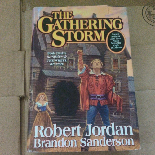 The Gathering Storm Robert Jordan  Brandon Sanderson 2009