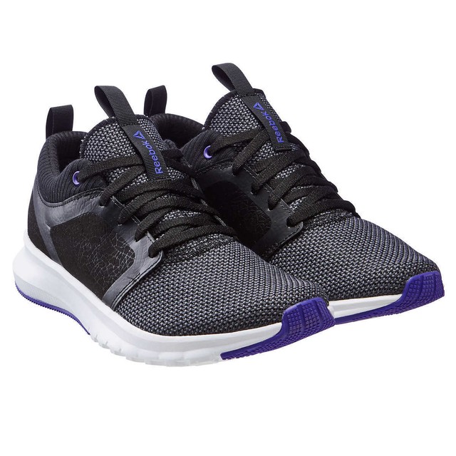 reebok female sports shoes
