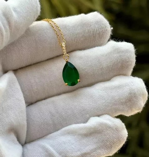 Natural Green Emerald 2Ct Pear Cut Solitaire Pendant 14k Yellow Gold Plated - Picture 3 of 6