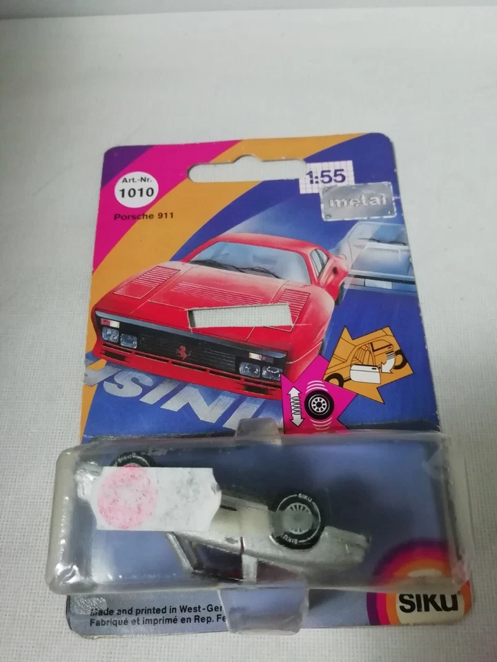 SIKU 1010 PORSCHE 911 ARGENTO METALLIZZATO CAPOVOLTO ERRORE DI FABBRICA RARO - Immagine 2 di 4