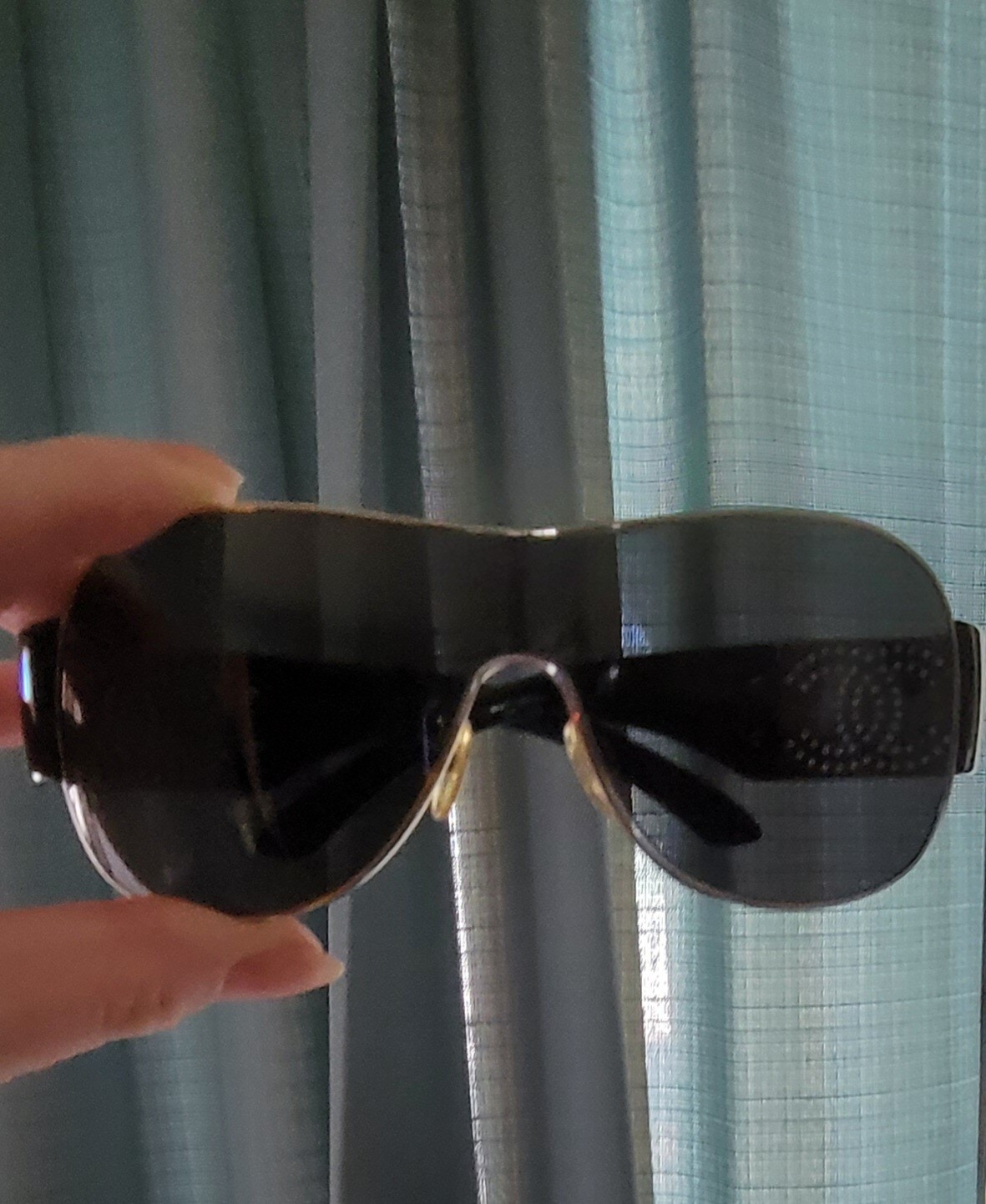 Chanel Authentic Sunglasses 😎 - image 7