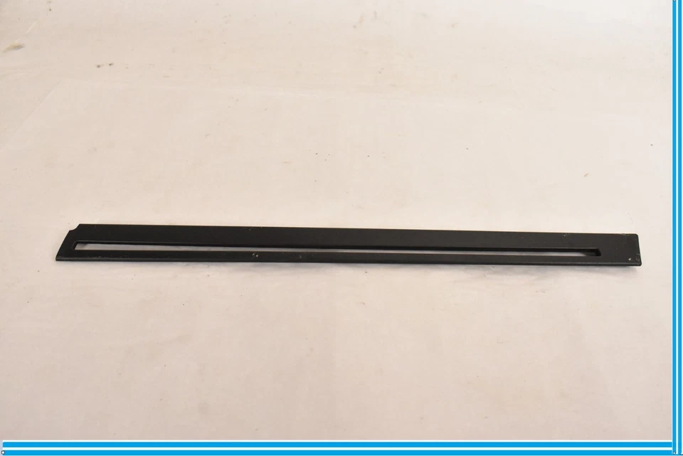 11-16 宝马 F10 528XI 后轮左驱动侧装饰面板 9918009573 原始设备制造商 — 第 2/4 张图片