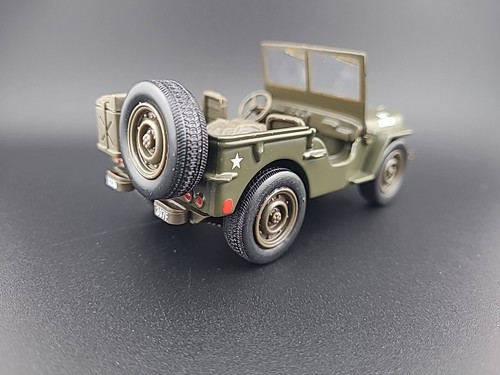 New Ray - Chevrolet Military Flat Bed Truck with Jeep Willys Hickman Airfield - Picture 12 of 19