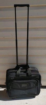 TravelPro USA Business Travel Briefcase Luggage 2 Wheeled Rolling Roller Bag 17''