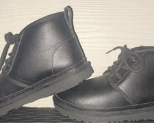 UGG Neumel Big Kids Black  Leather Boots Chuk...