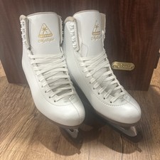 Jackson Mystique Ultima Mark II Ice Skates New size 7.5