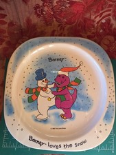 'BARNEY LOVES THE SNOW Childrens 8" Plate 1993 Pair Of 2 Melamine EUC