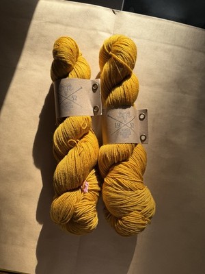 Farmer's Daughter Fibers Squish Fingering 100% SW Merino Yarn Lot, Yellow