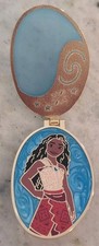Prendedores comerciales Disney 172738 Moana - Serie medallón de 2 personajes Moana - Misterio
