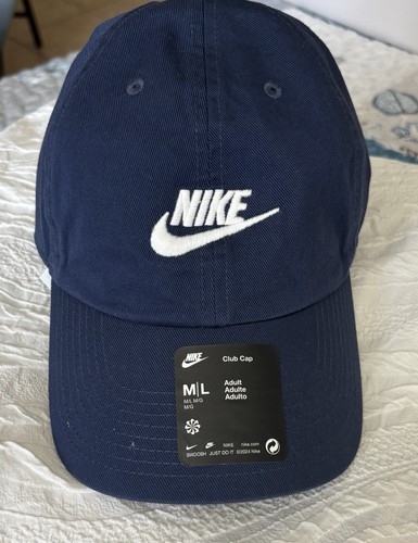 Nike Club Cap M/L Blue Adjustable Solid Baseball Cap with Swoosh Logo